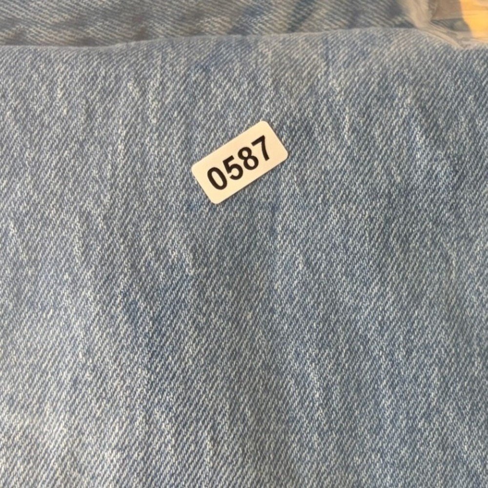 Levis 501 93 Straight Leg Jeans Mens W31 L34 Blue Distressed 79830-0149 - Picture 10 of 10